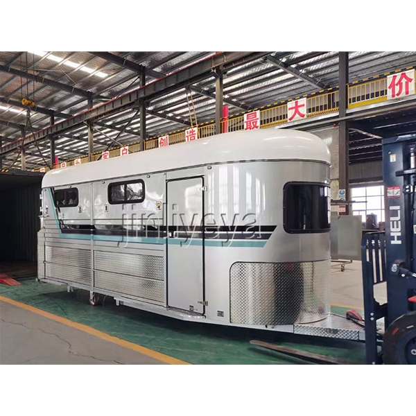 贵州小型房车
